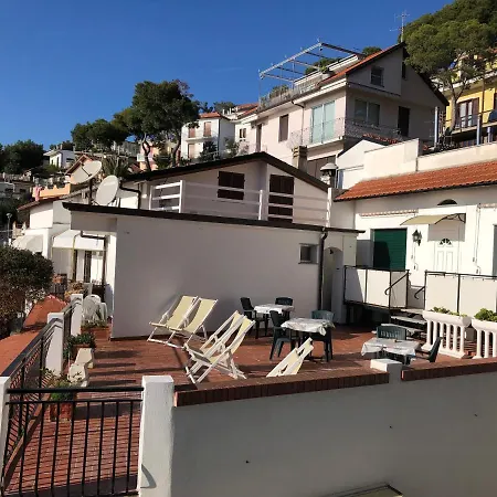 Appartamento La Pineta Marina dʼAndora